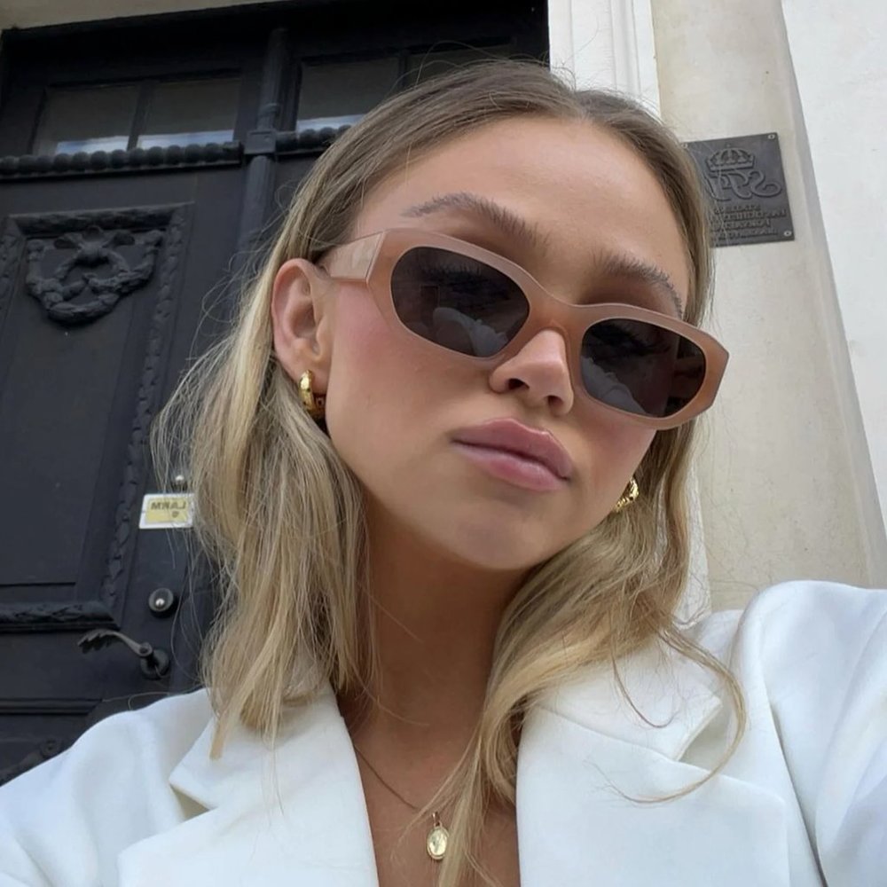 VEHLA FELIX SUNGLASSES  - TAUPE / SMOKE